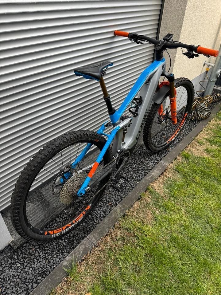Cube Stereo Hybrid 140 HPC Actionteam – Modelljahr 2021